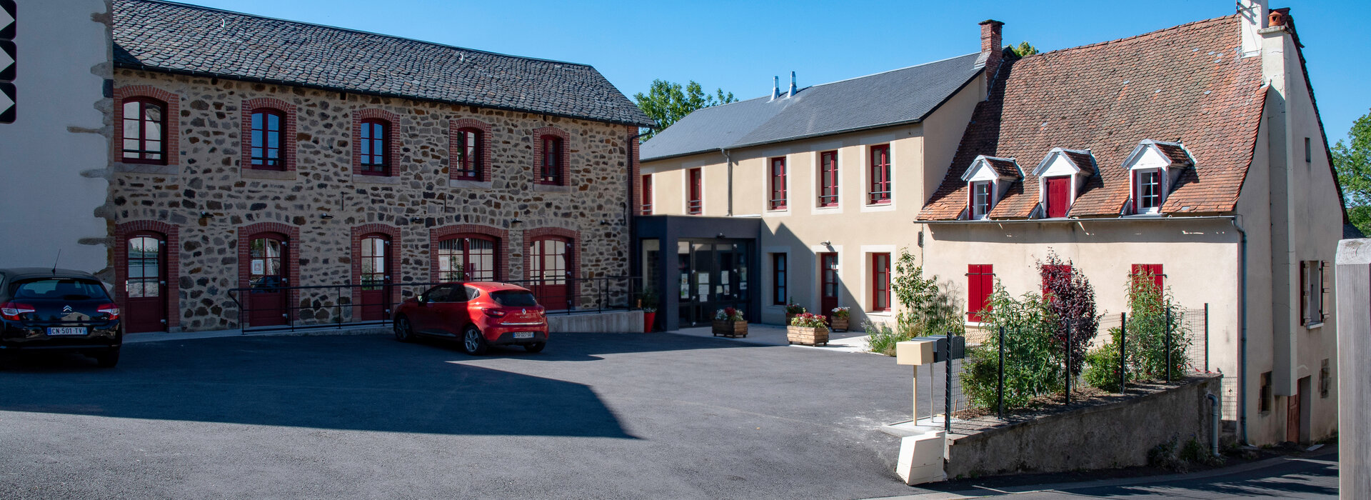 Bienvenue a Bourg-Lastic, commune du Puy de dôme en Auvergne